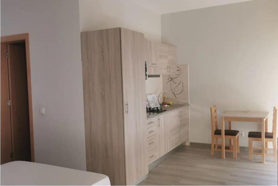 Ellen Apartamento T0 - Inforsal Espargos Exterior foto